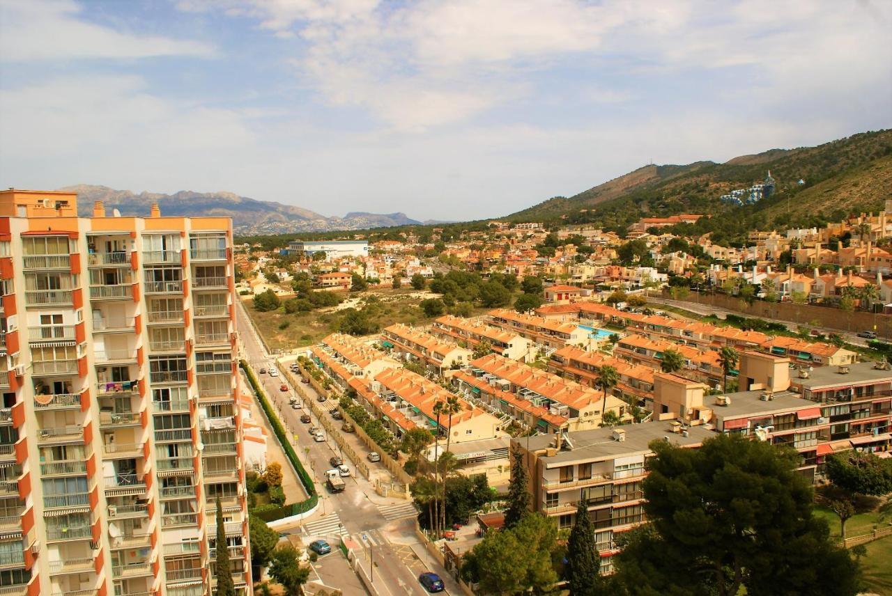 Agustina Seaview In Rincon De Loix -Free Parking, Wi-Fi, Pool, New Air Conditioning, Sea View Appartamento Benidorm Esterno foto